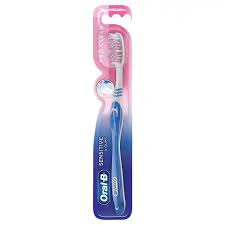 Oral B Sensitive Pro Clean Brush