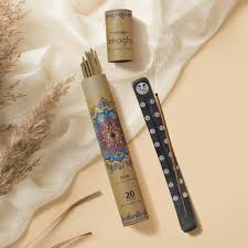 Amogha Oud Balancing And Healing